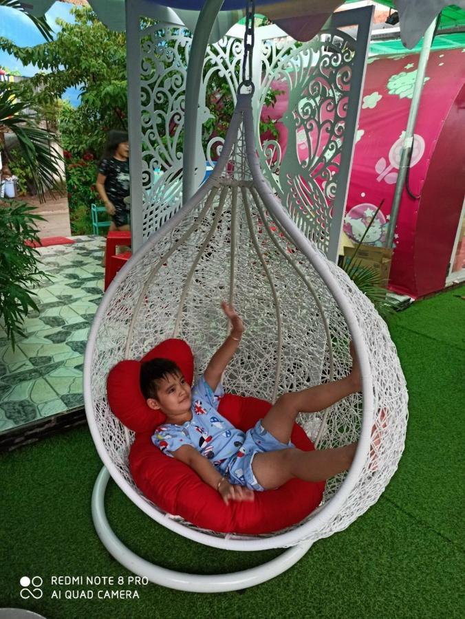 Готель Nha Nghi K House Ben Tre Екстер'єр фото