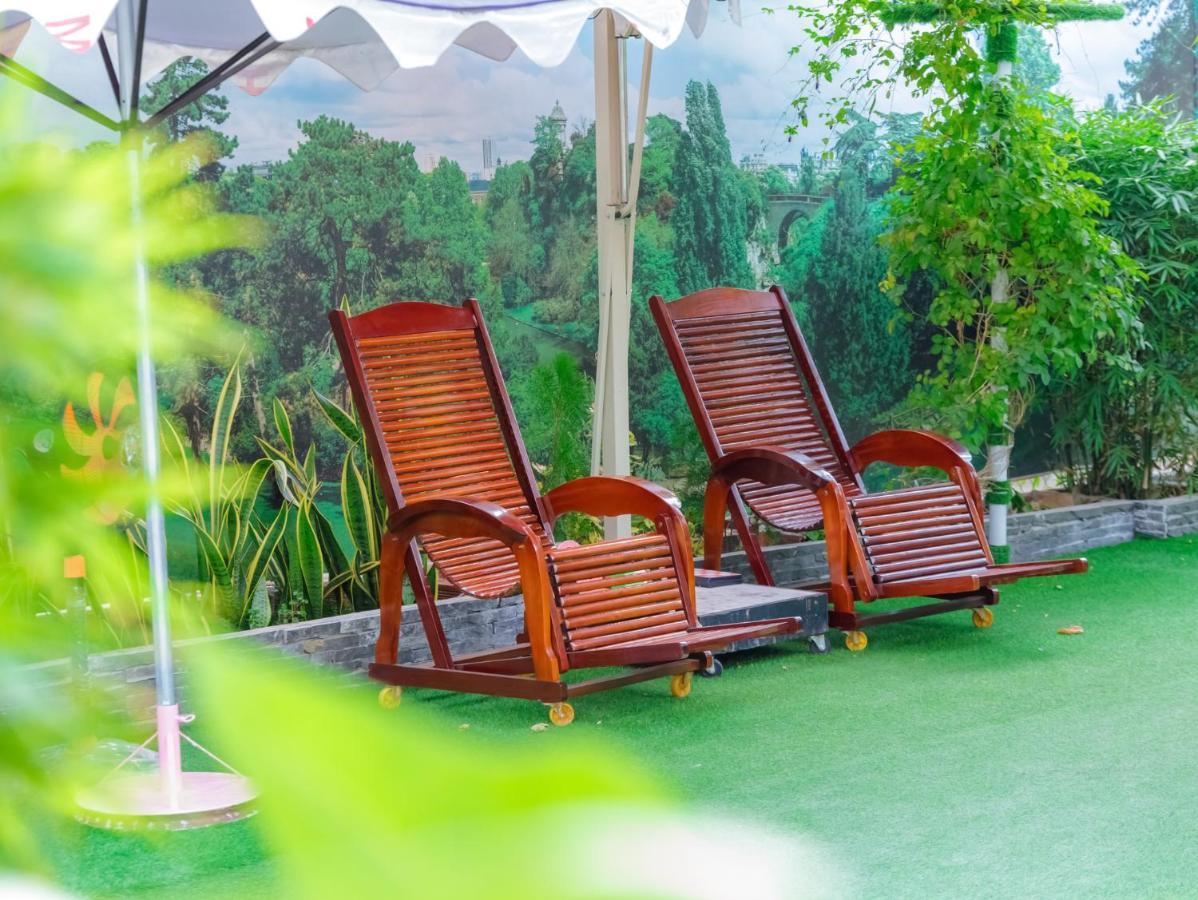 Готель Nha Nghi K House Ben Tre Екстер'єр фото